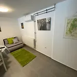 Huta-tura 42 Vendeghaz Apartament Háromhuta
